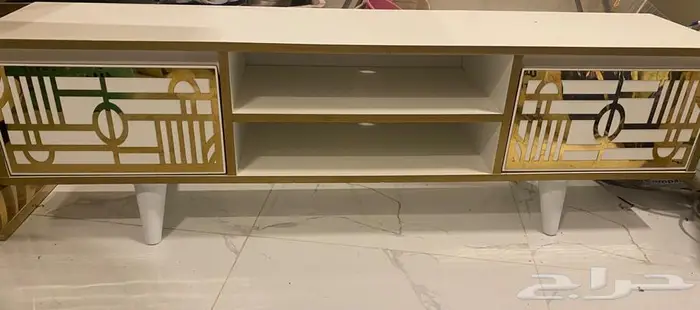 للبيع طاوله بلازما جيده 0