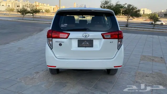 تويوتا انوفا2019 9