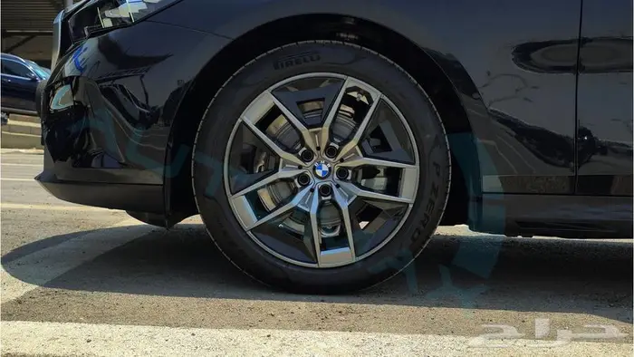 2026 BMW 5-SERIES 520i 2.0T RWD GCC 0Km اصفار ضمان الوكيل 34