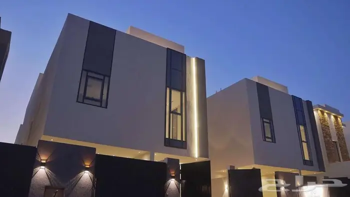 تاون هاوسات فاخرة للبيع بمخطط غصون بالجنادرية 0