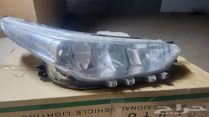 شمعة يارس أماميه يمين 2021 3