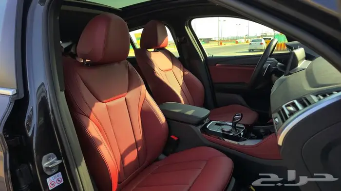 بي ام دبليو X4 XDrive 2025 خليجي اصفار مع ضمان الوكيل 24