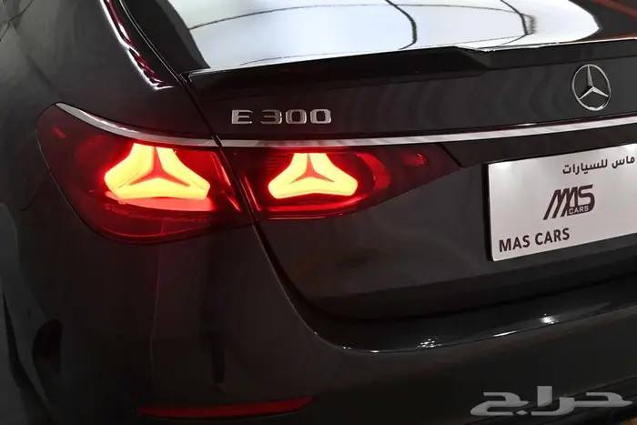 مرسيدس E300 2025 خليجي 7