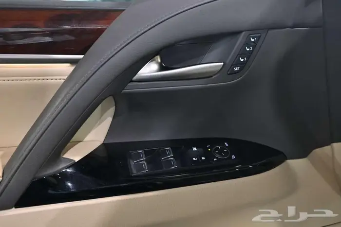 لكزس LX570s 2021 فل سعودي 10