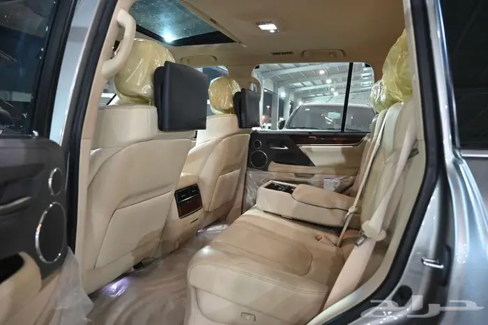 لكزس LX570s 2021 فل سعودي 16
