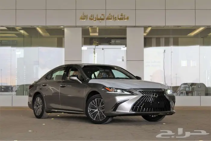 لكزس - ES250 لاكجيري - 2025 - نص فل - خليجي 2