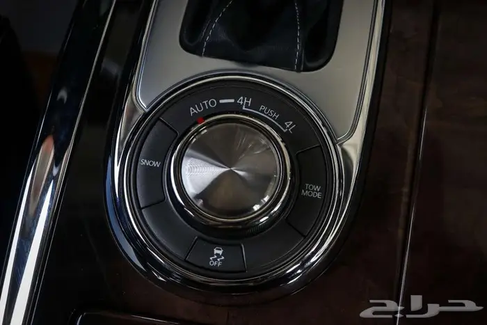 جيب انفنتي QX80 موديل 2020 16