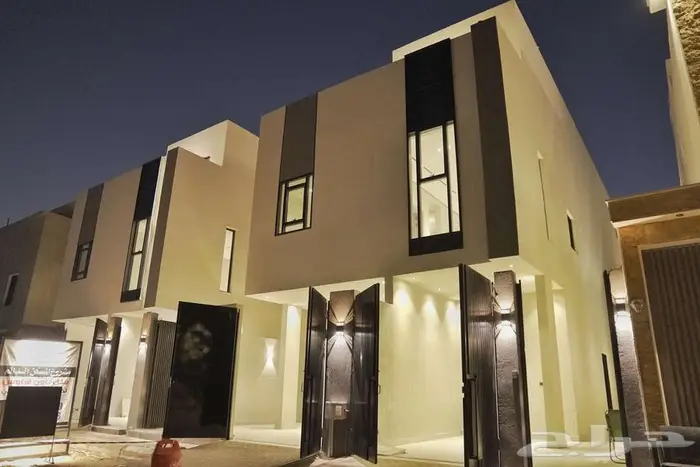 تاون هاوسات فاخرة للبيع بمخطط غصون بالجنادرية 10