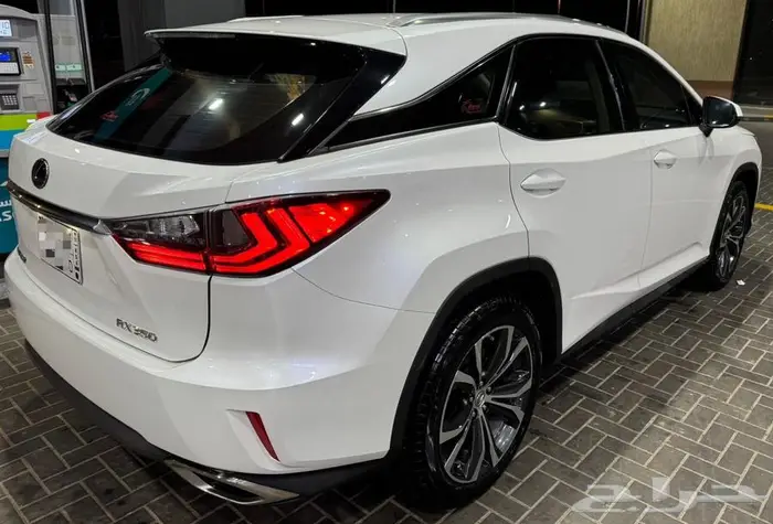 لكزس RX350 موديل 2017 16