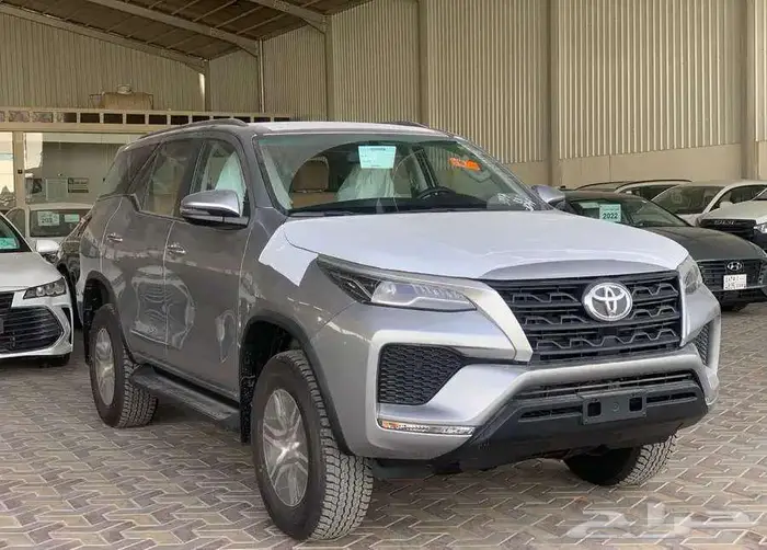 تويوتا فورتشنر GX2 دبل بنزين 2025 اصفار سعودي 7