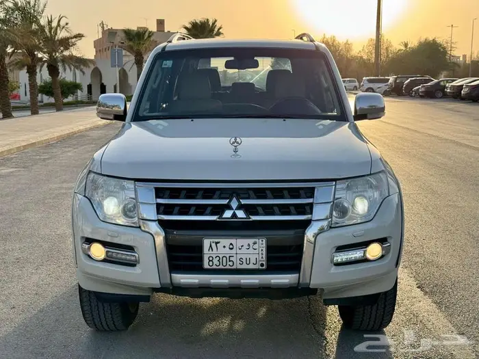 مالك الأول ميتسوبيشي باجيرو  ماشي قليل  فل كامل  كله وكاله 8