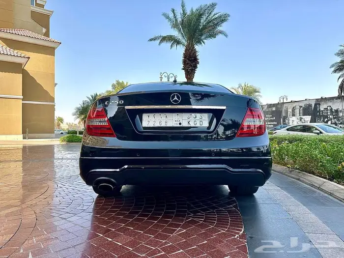 مرسيدس كوبية c250 نظيفة 2