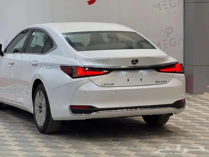 لكزس ES250 AA سعودي 2025 - فخامة باقل قسط 4