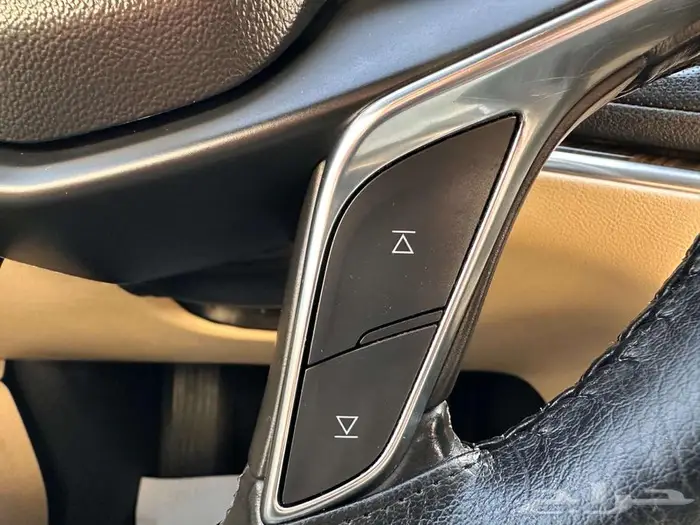 كاديلاك XT5 2019 20