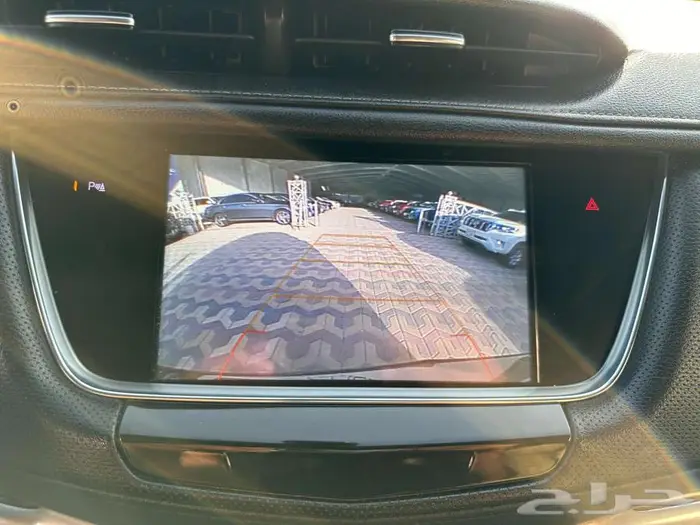 كاديلاك XT5 2019 18
