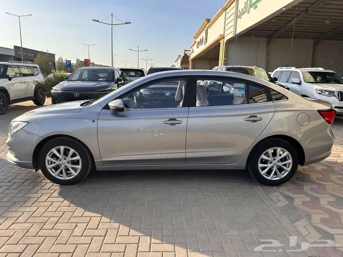 ام جي 5 2024 4