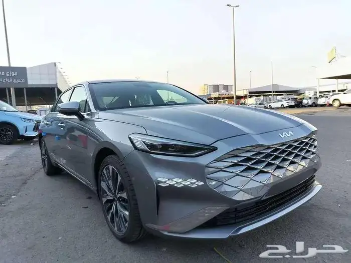 كيا K8 نص فل بافضل الاسعار 2024 3
