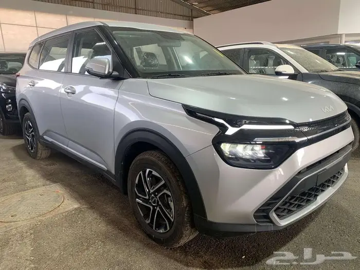 كيا كارينز GLS موديل 2025 قسط يبداء من 1069 1