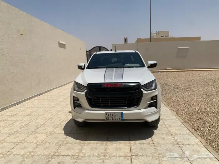 للبيع ايسوزوG T مديل 22 3