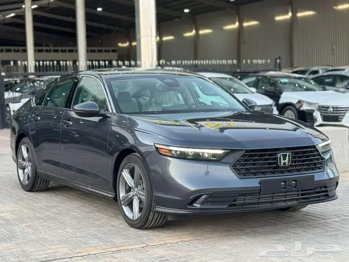 هوندا اكورد EX نص فل موديل 2025 1
