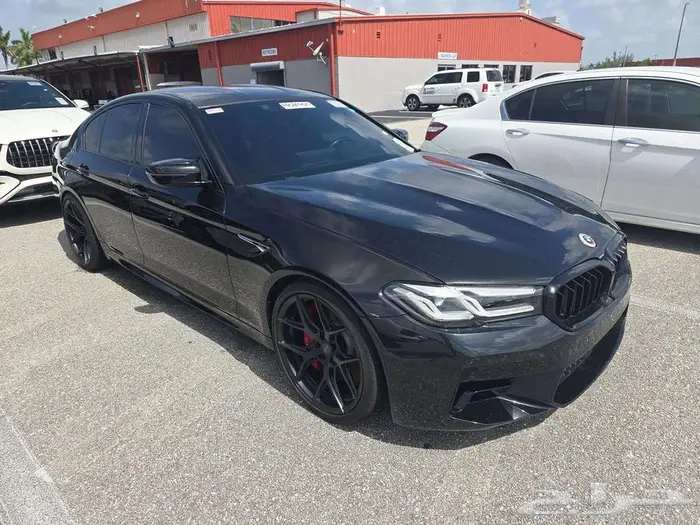 2023 BMW M5 Sedan 2