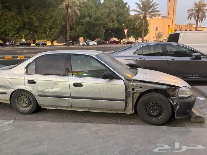 للبيع سيفك هوندا موديل 1998 2