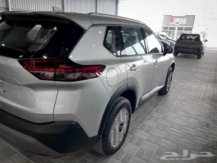 نيسان اكس تريل 2025 استاندر دبل 5 مقاعد كاش و تقسيط باقل سعر 1