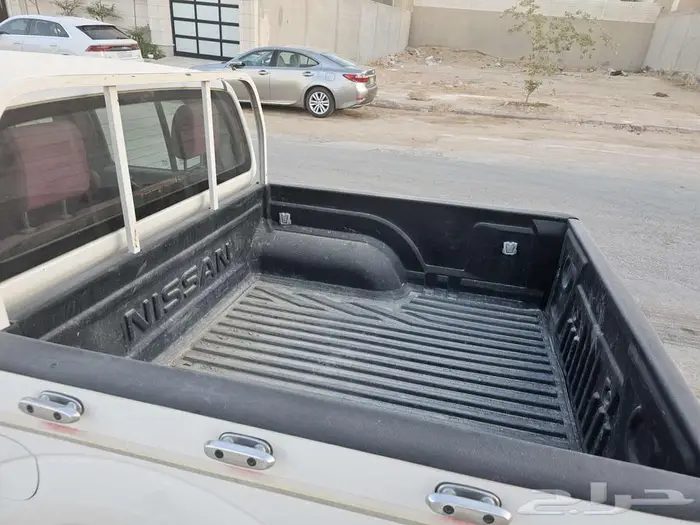 تشليح نيسان نيفارا 2009 فل كامل 5