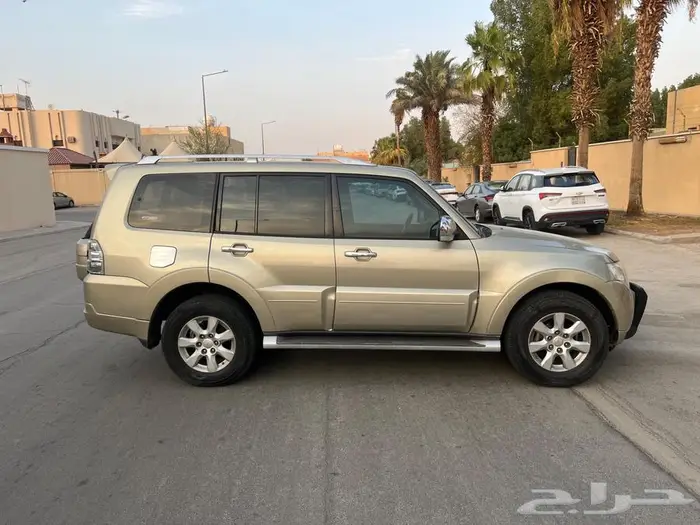 متسوبيشي باجيرو 2010 Pajero 1