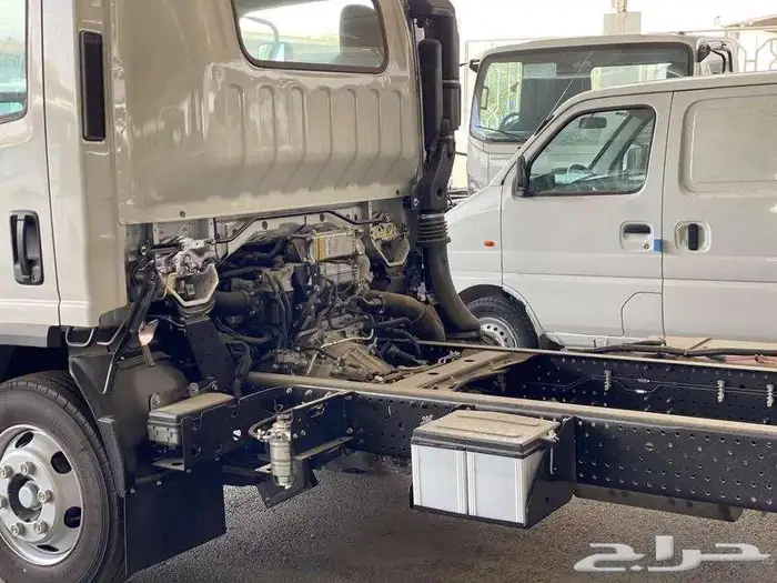 ايسوزو دينا 6 طن شاصي طويل 2025 - وعدة دينات 8