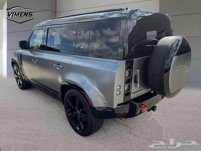 Land Rover Defender X 2023 1