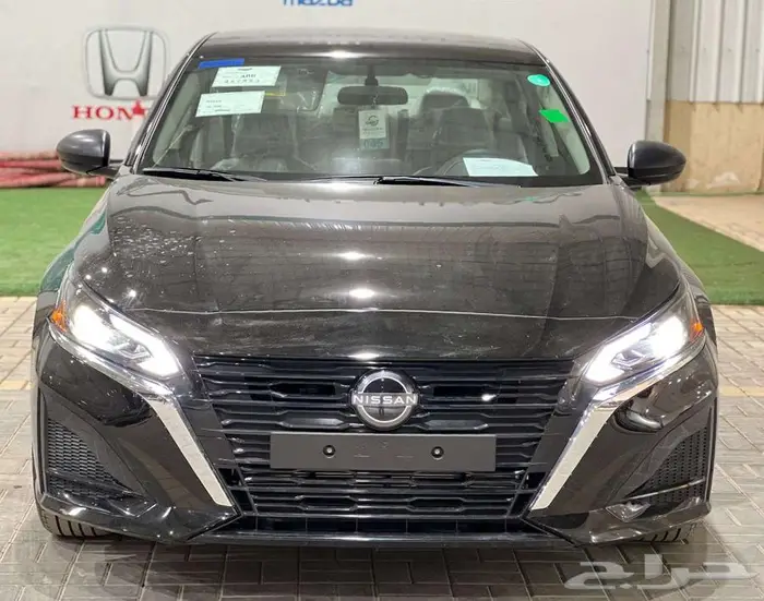 نيسان التيما نص فل واستندر لون اسود موديل 2025 23