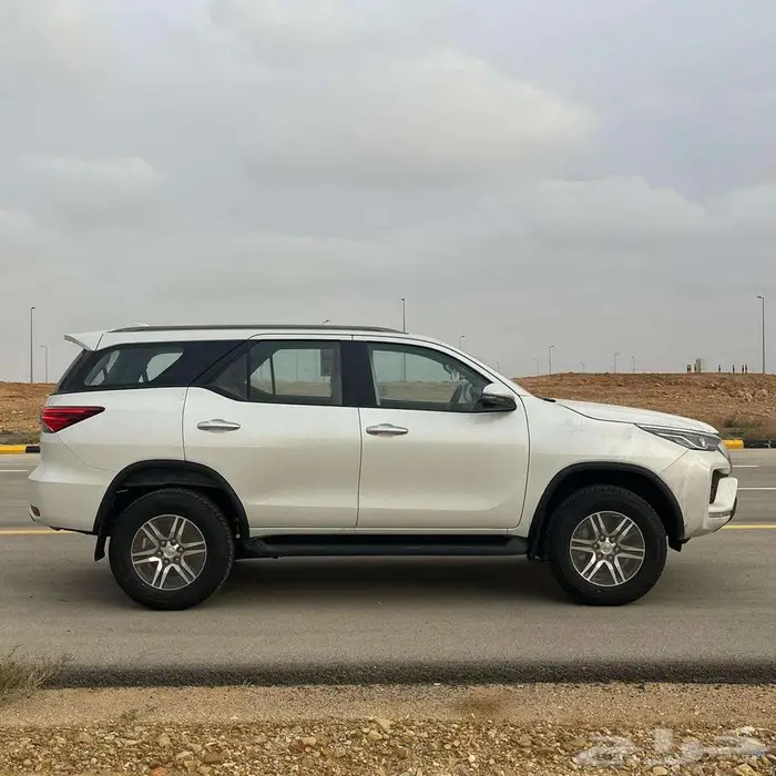تويوتا فورشنر GX2 2025 بنزين دبل 2