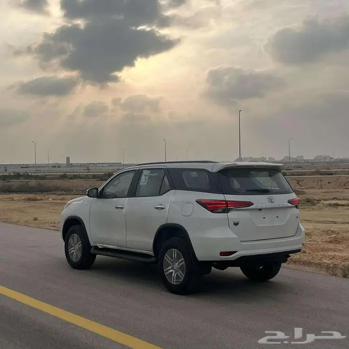 تويوتا فورشنر GX2 2025 بنزين دبل 3