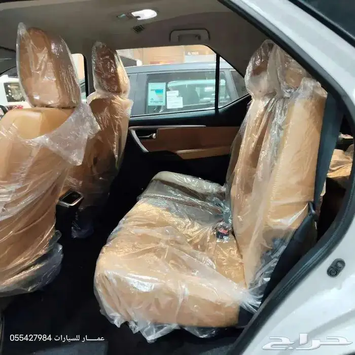تويوتا فورشنر VX3.V6 بنزين 2025 15