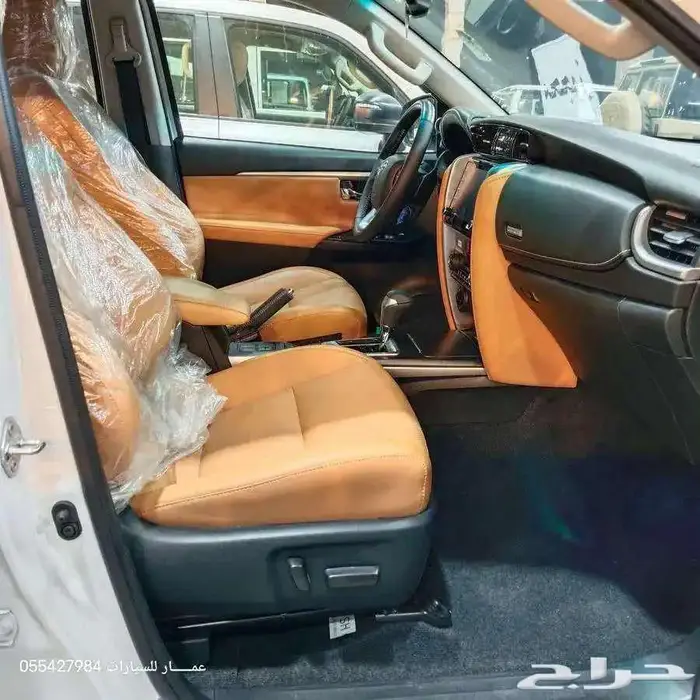 تويوتا فورشنر VX3.V6 بنزين 2025 9