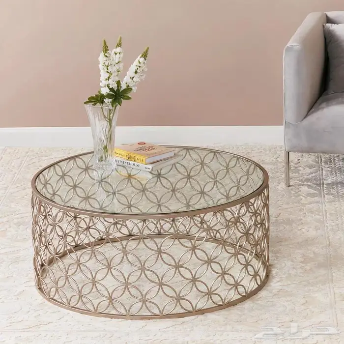 طاولة دائرية زجاج وحديد فضي نادرة - من هوم سنتر حالة ممتازة 0