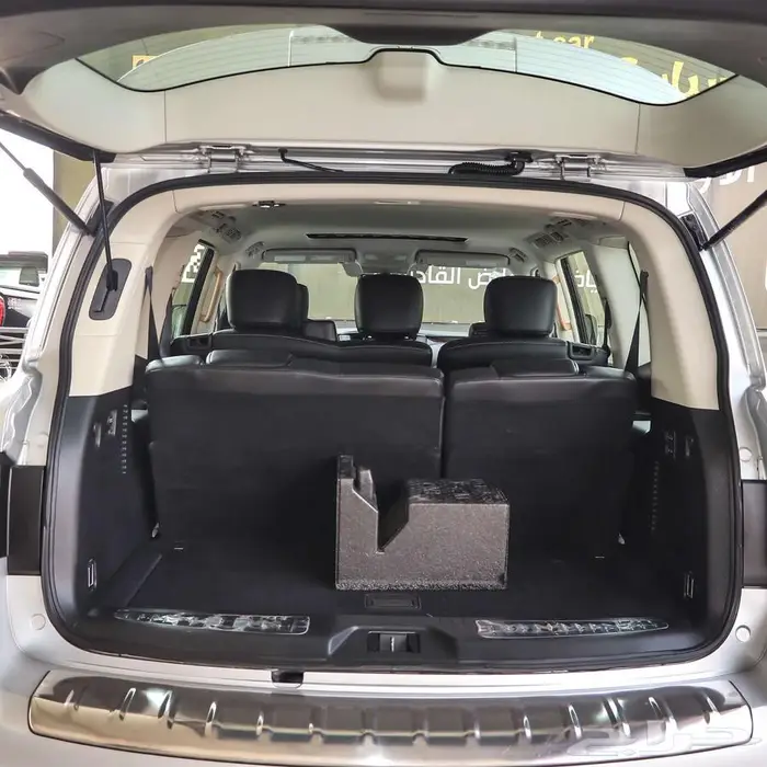 جيب انفنتي QX80 موديل 2020 19