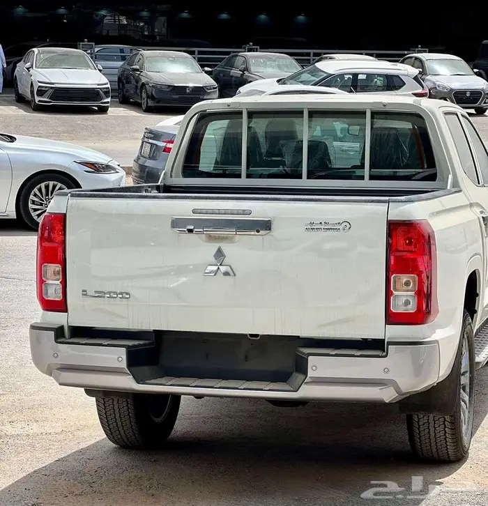 ميتسوبيشي L200 غمارتين دبل نص فل اوتوماتيك 2024 3