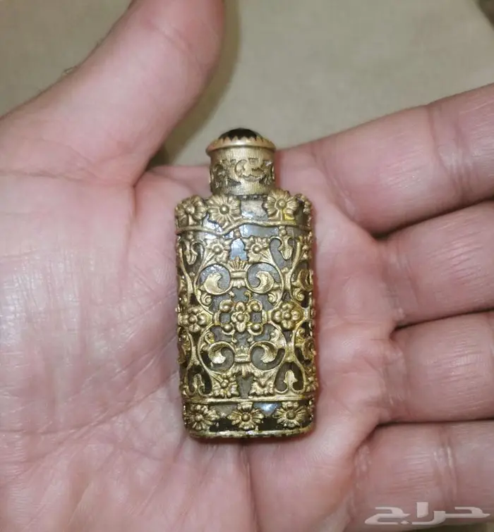 لهواة النوادر زجاجة عطر صغيرة تراثية نادرة وأصلية 2