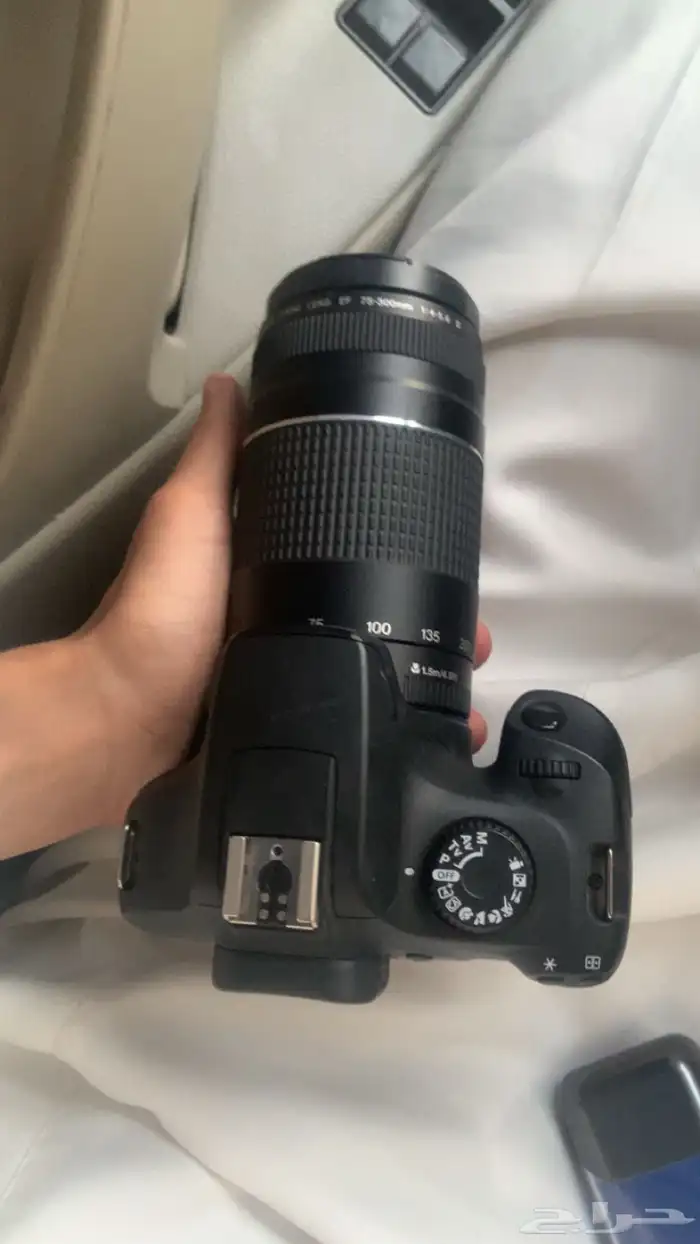 عندي عدسه 70 300 0