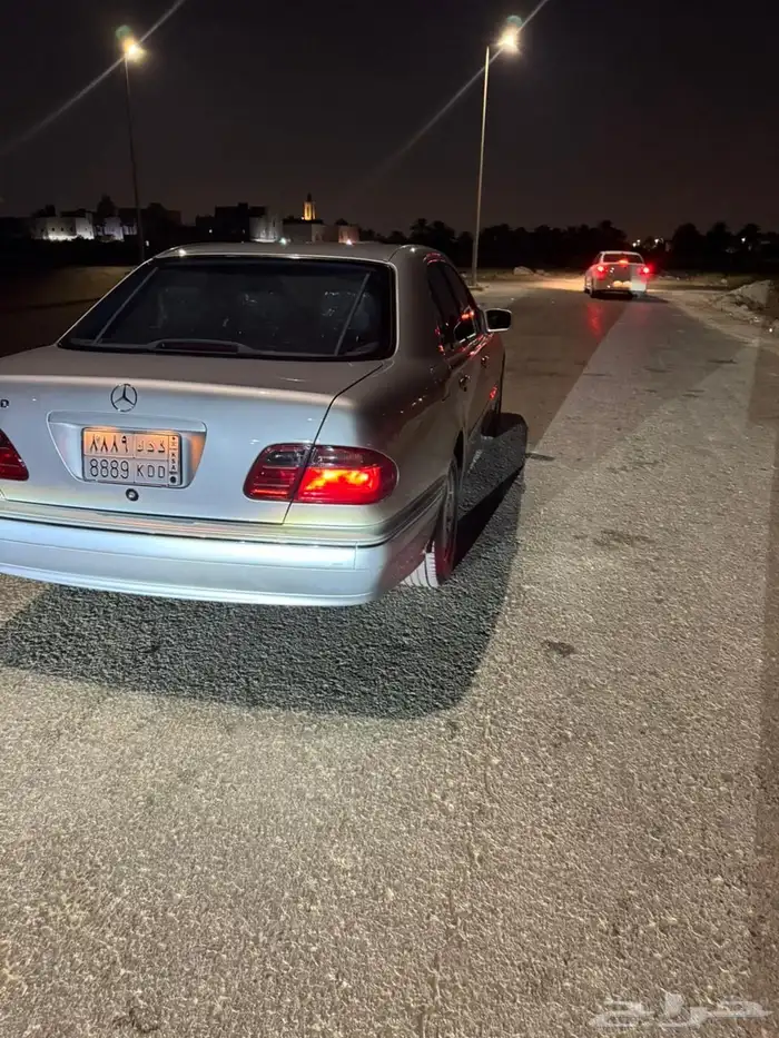 مرسيدس E 430 12