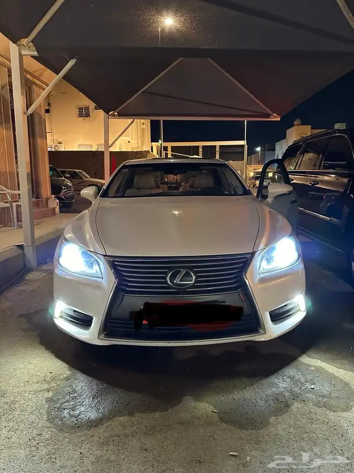 لكزس LS 2013 0