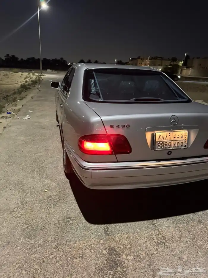 مرسيدس E 430 1