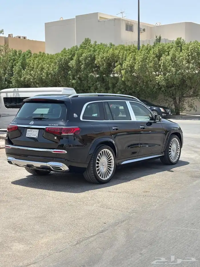 مرسيدس GLS 600 جفالي مايباخ 2021 5