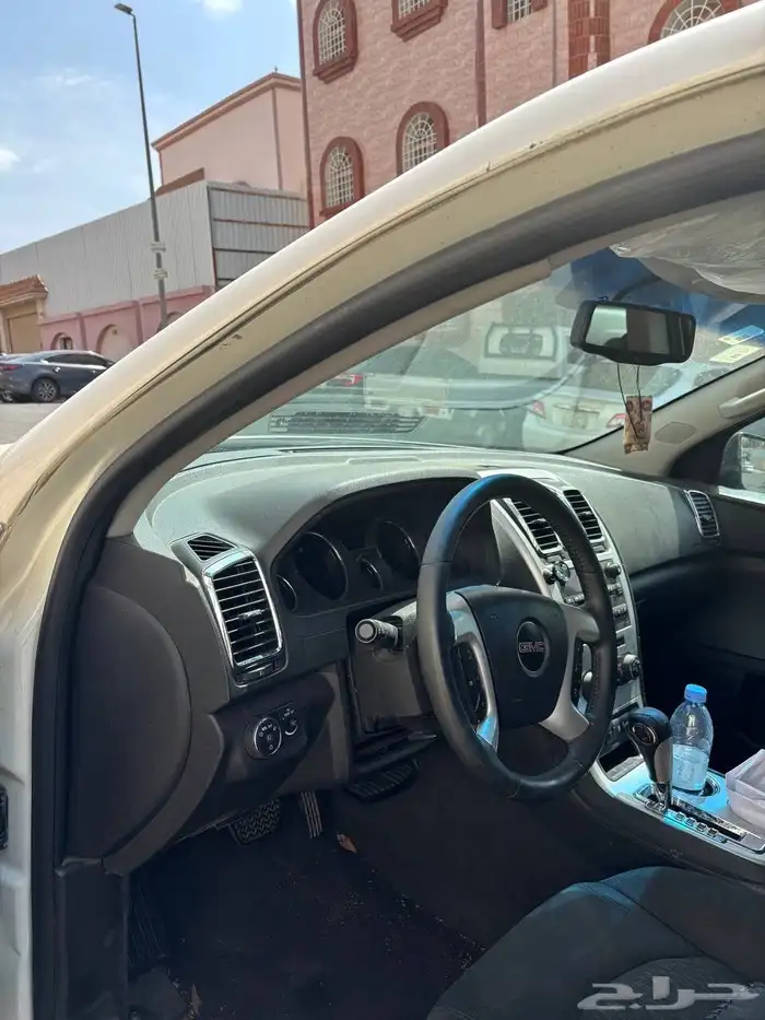 جمس اكاديا للبيع أو بدل بسيارة صغيرة أو جيب صغير 2