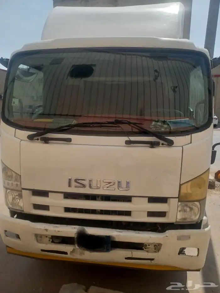 لوري ايسوزو 2