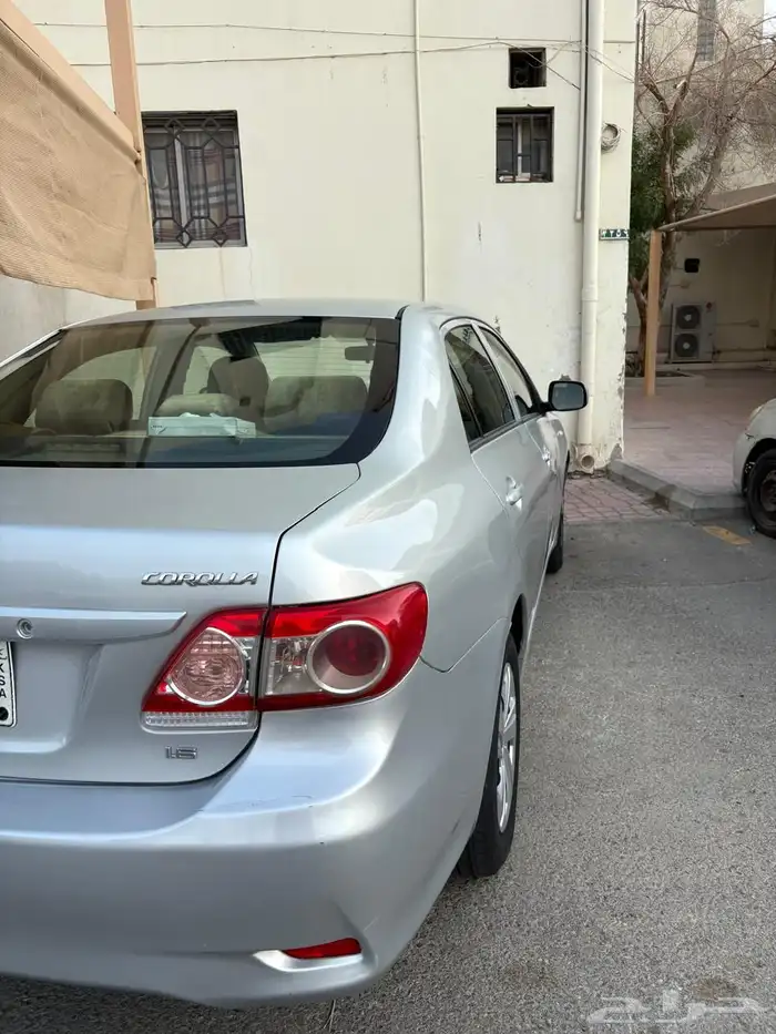 Toyota Corolla 2011 3