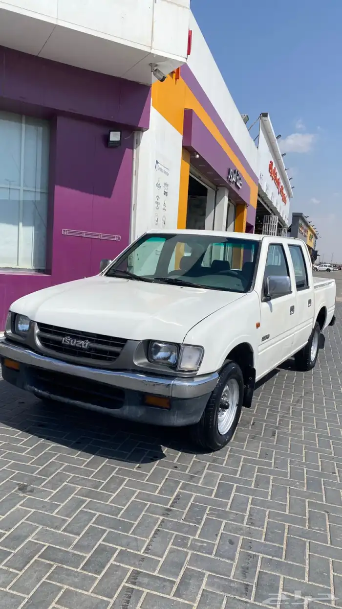 ايسوزو وانيت 0
