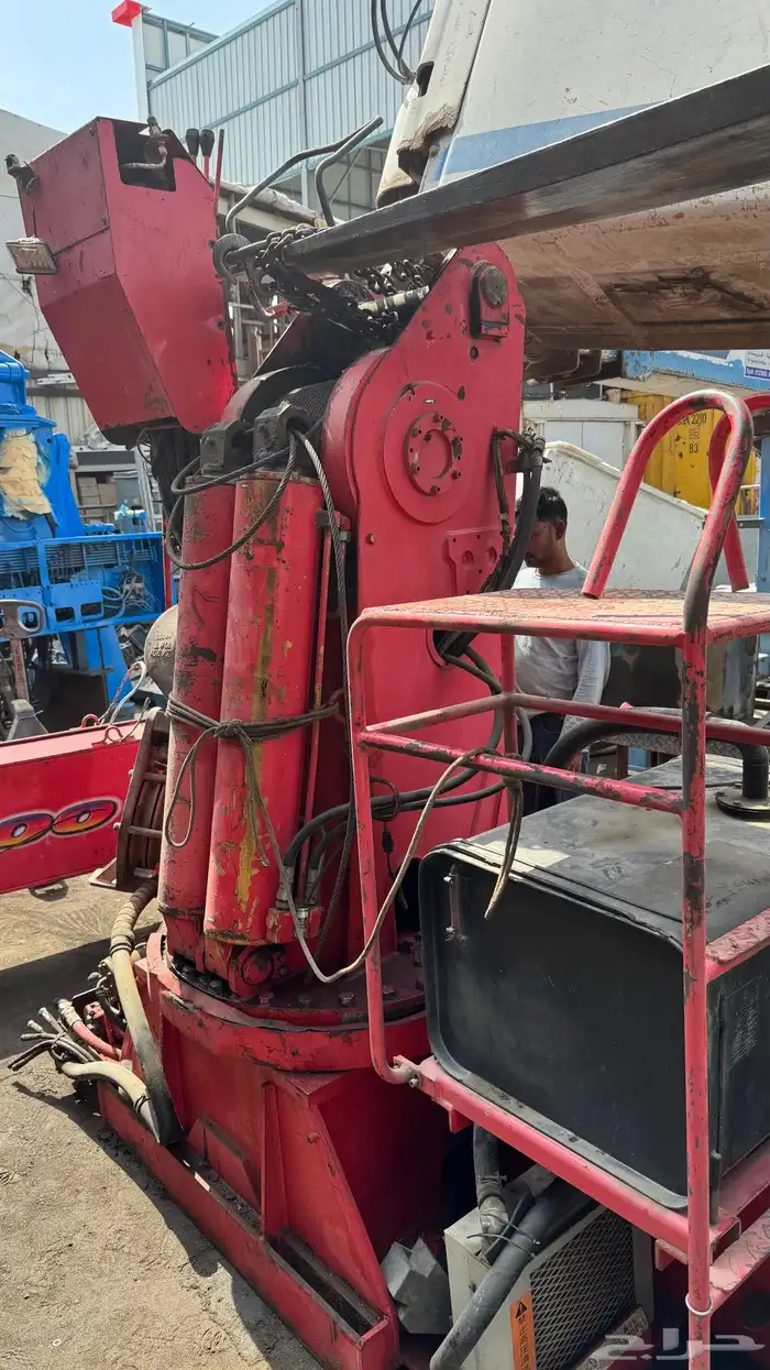 كرين يونيك ياباني unic حمولة 12 طن 0